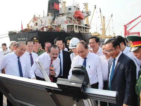 Thủ Tướng Chính Phủ Nguyễn Xuân Phúc dẫn đầu đoàn thăm Cảng Quốc Tế Long An & khảo sát vị trí xây dựng nhà máy điện LNG Long An I & II