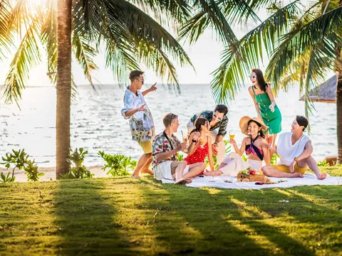 Vinpearl hợp tác Vietjet mở ưu đãi khủng 'Festive sale 12.12'