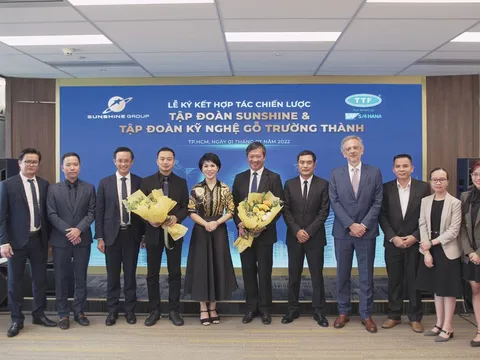 Sunshine Group ký kết hợp tác chiến lược với Tập đoàn Kỹ nghệ Gỗ Trường Thành