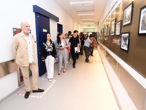 Dấu ấn lịch sử của bệnh viện FV qua triển lãm ảnh Covid-19