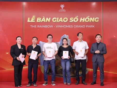 Phân khu The Rainbow – Vinhomes Grand Park chính thức bàn giao hơn 1000 sổ hồng