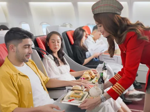 Yoga thư thái, bay thoải mái, Vietjet thôi!
