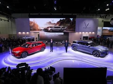 'Soi' chi tiết bộ đôi bom tấn VF e35 và VF e36 vừa chính thức trình làng tại LA Auto Show 2021